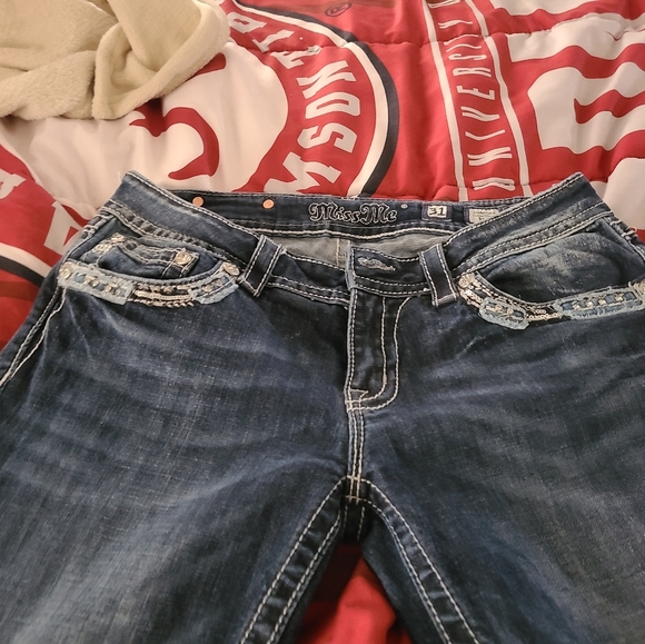 Jeans - Picture 3 of 5